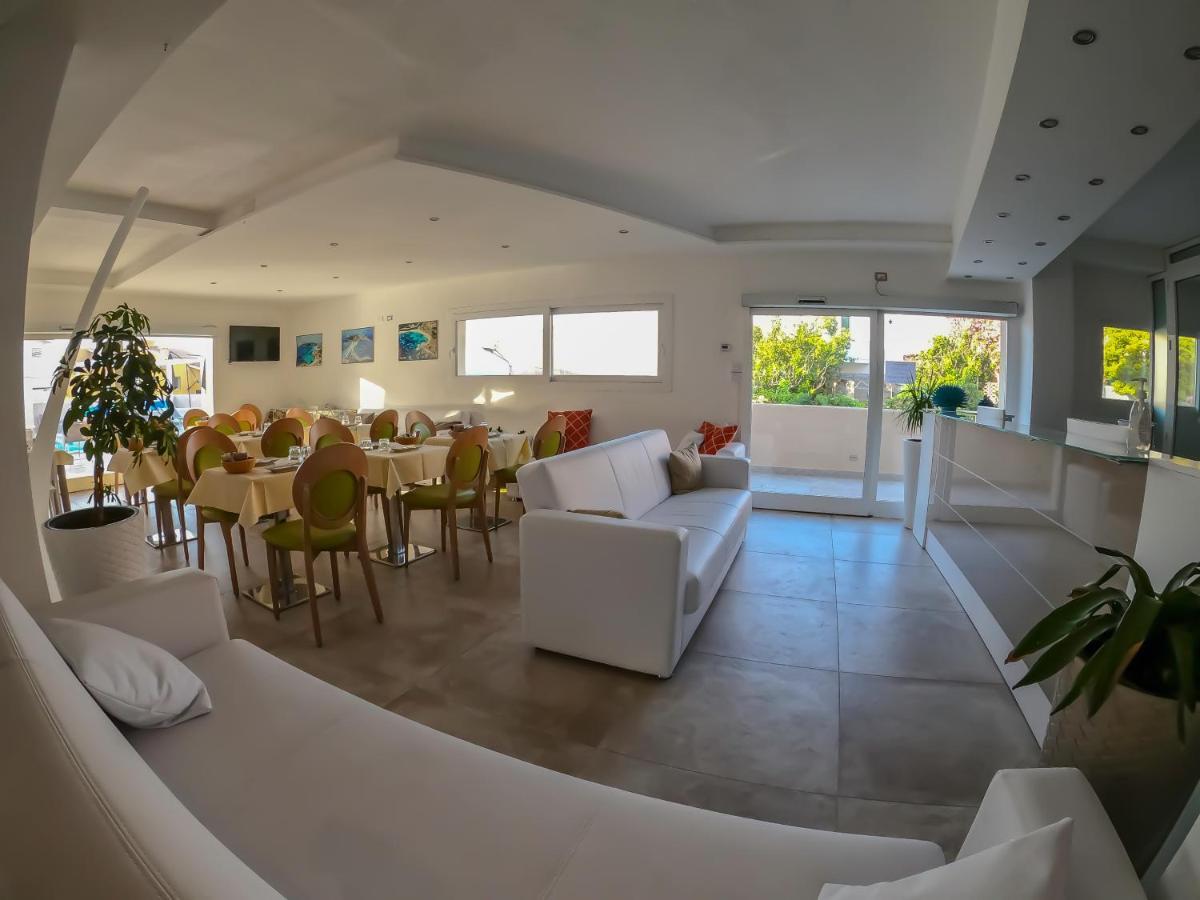 Rena Bianca Suite By La Contessa Santa Teresa Gallura Exterior foto